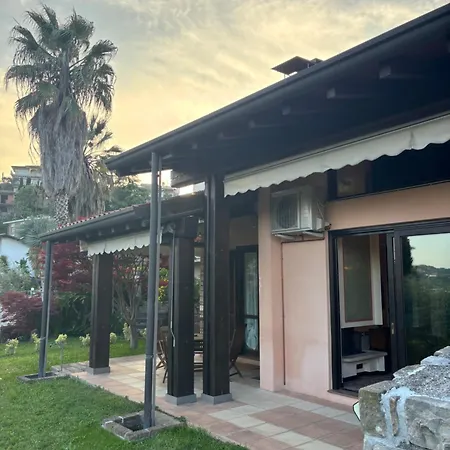 Casa Bonni Di Garda Nyaraló *