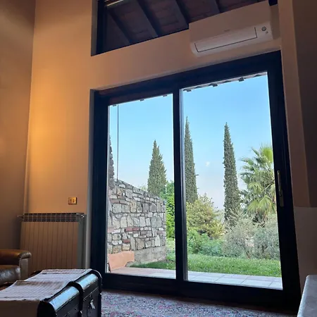 Casa Bonni Di Garda Roe